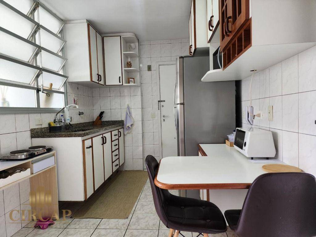 Apartamento à venda com 3 quartos, 96m² - Foto 7