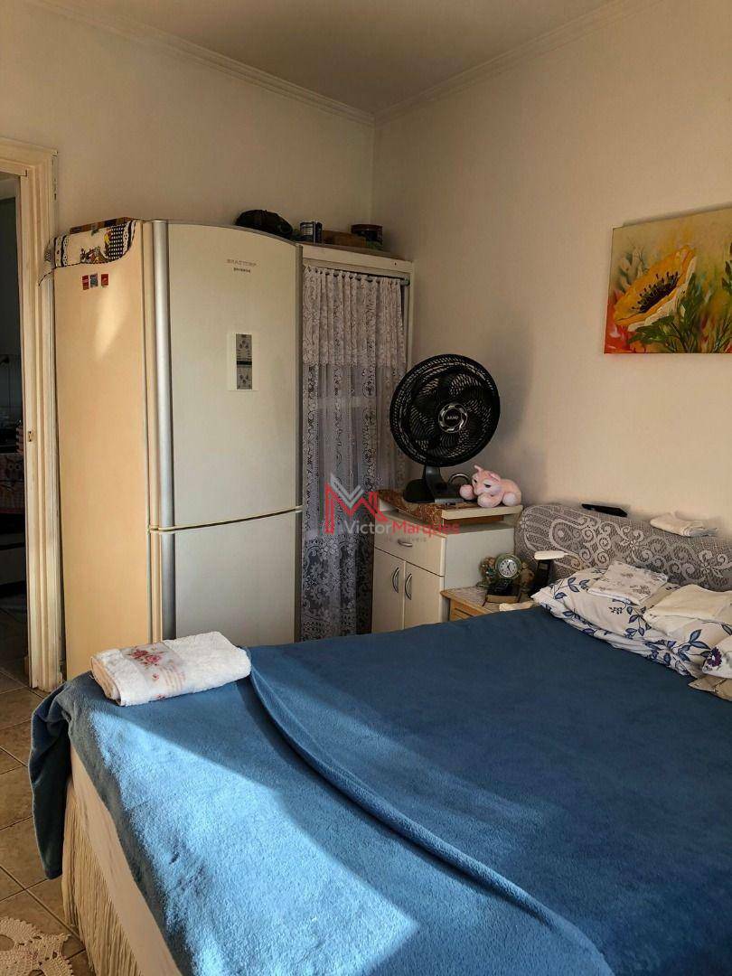 Apartamento à venda com 5 quartos, 210m² - Foto 24