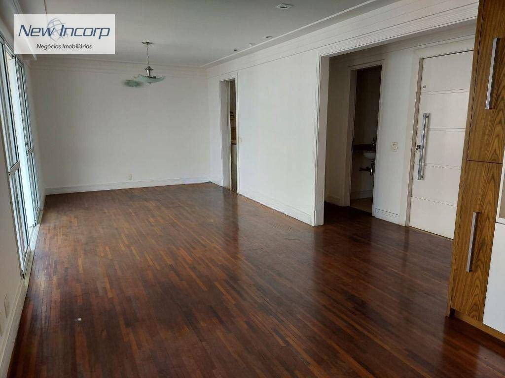 Apartamento à venda com 3 quartos, 136m² - Foto 7