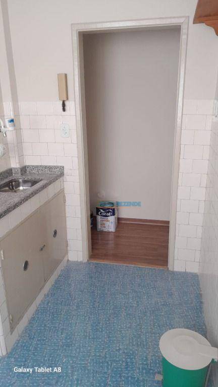 Apartamento à venda com 2 quartos, 43m² - Foto 12