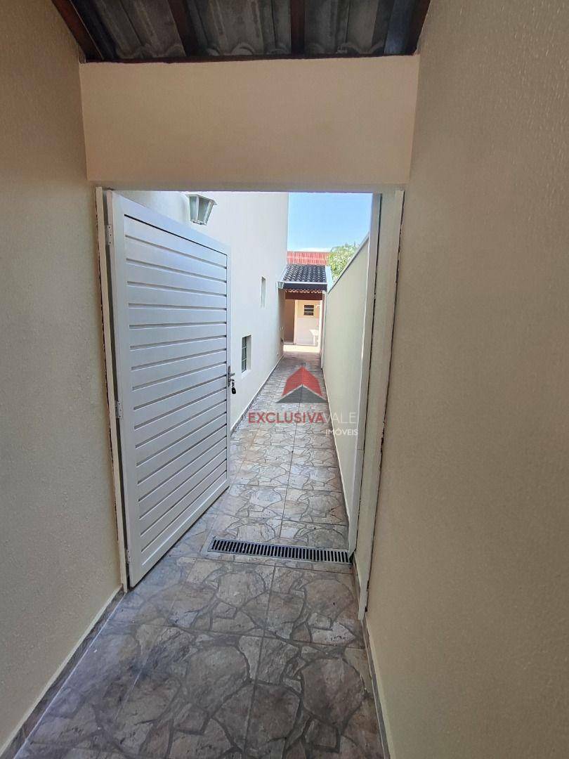 Casa à venda com 3 quartos, 195m² - Foto 29