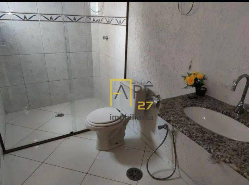 Sobrado para alugar com 3 quartos, 232m² - Foto 5