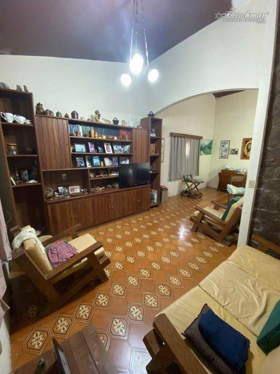 Casa à venda com 5 quartos, 298m² - Foto 10