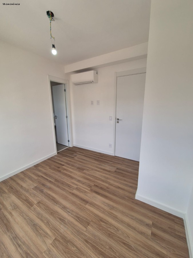 Apartamento à venda com 3 quartos, 139m² - Foto 6