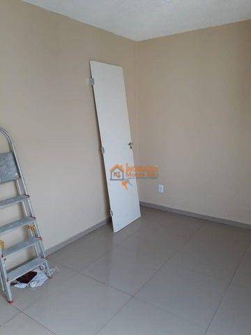 Apartamento à venda com 2 quartos, 42m² - Foto 11