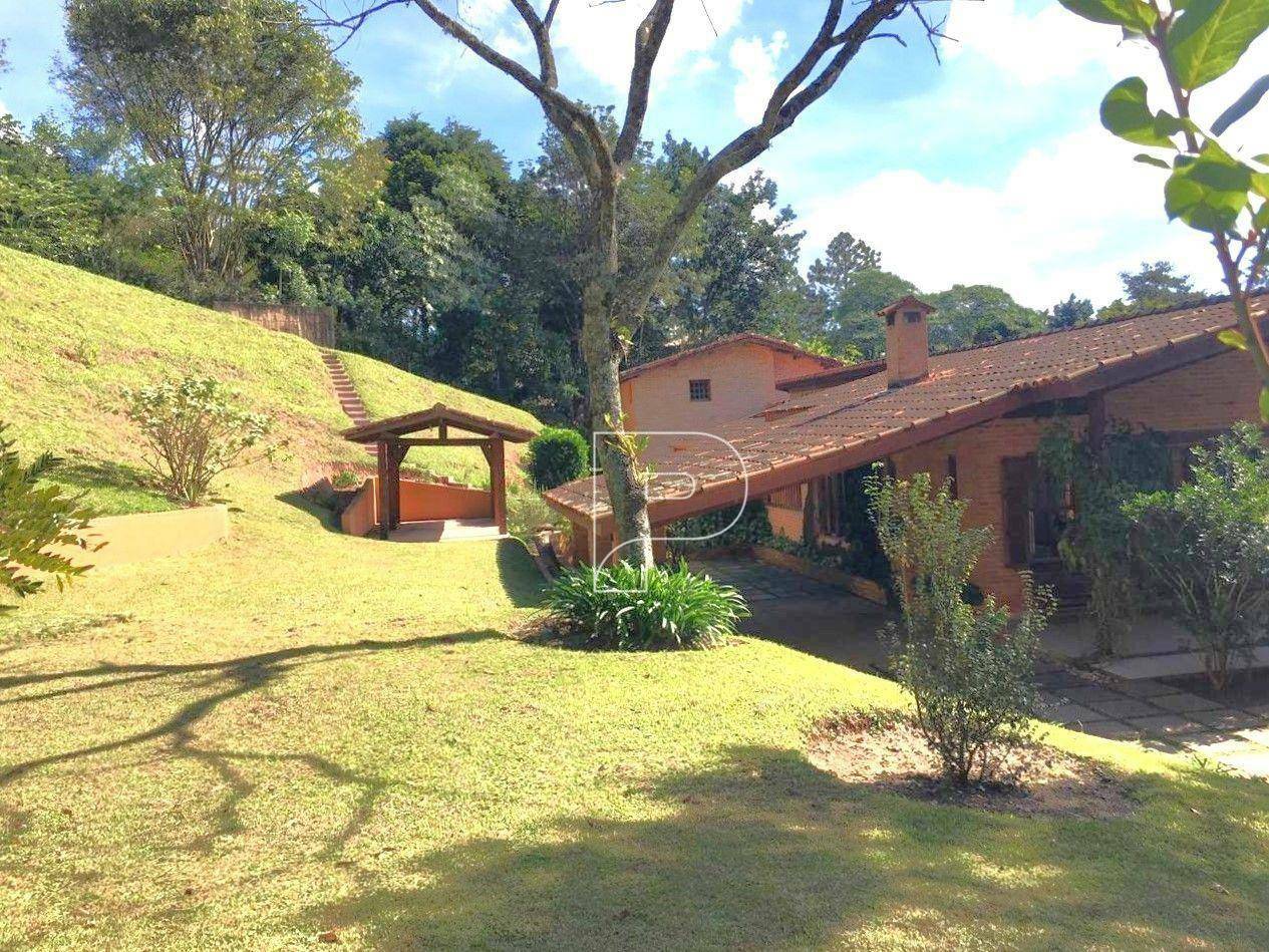 Casa de Condomínio para alugar com 4 quartos, 380m² - Foto 24