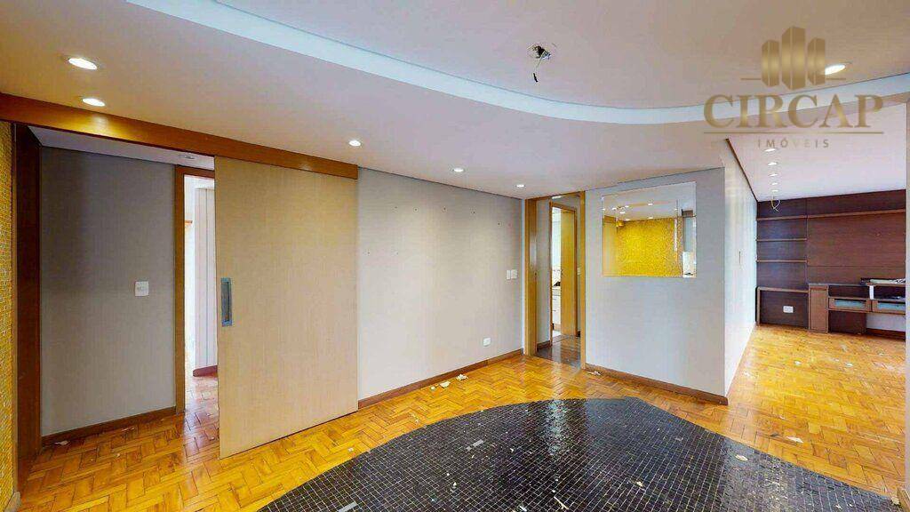 Apartamento à venda com 3 quartos, 125m² - Foto 1