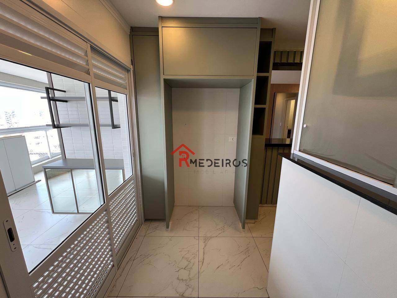 Apartamento à venda com 3 quartos, 149m² - Foto 18