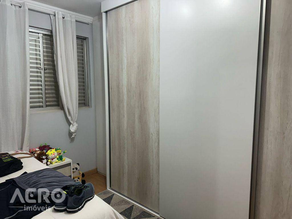 Apartamento à venda com 3 quartos, 111m² - Foto 5