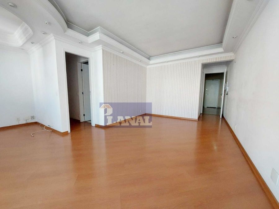 Apartamento à venda com 3 quartos, 75m² - Foto 3