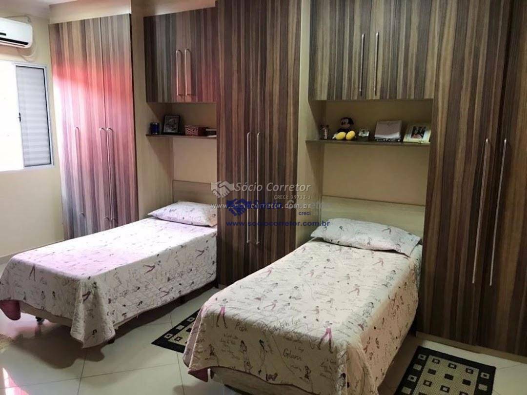 Sobrado à venda com 3 quartos, 150m² - Foto 13