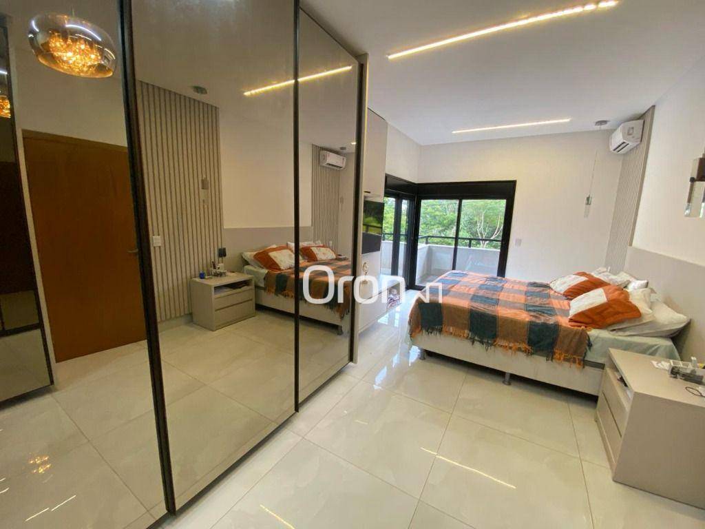 Sobrado à venda com 4 quartos, 350m² - Foto 13