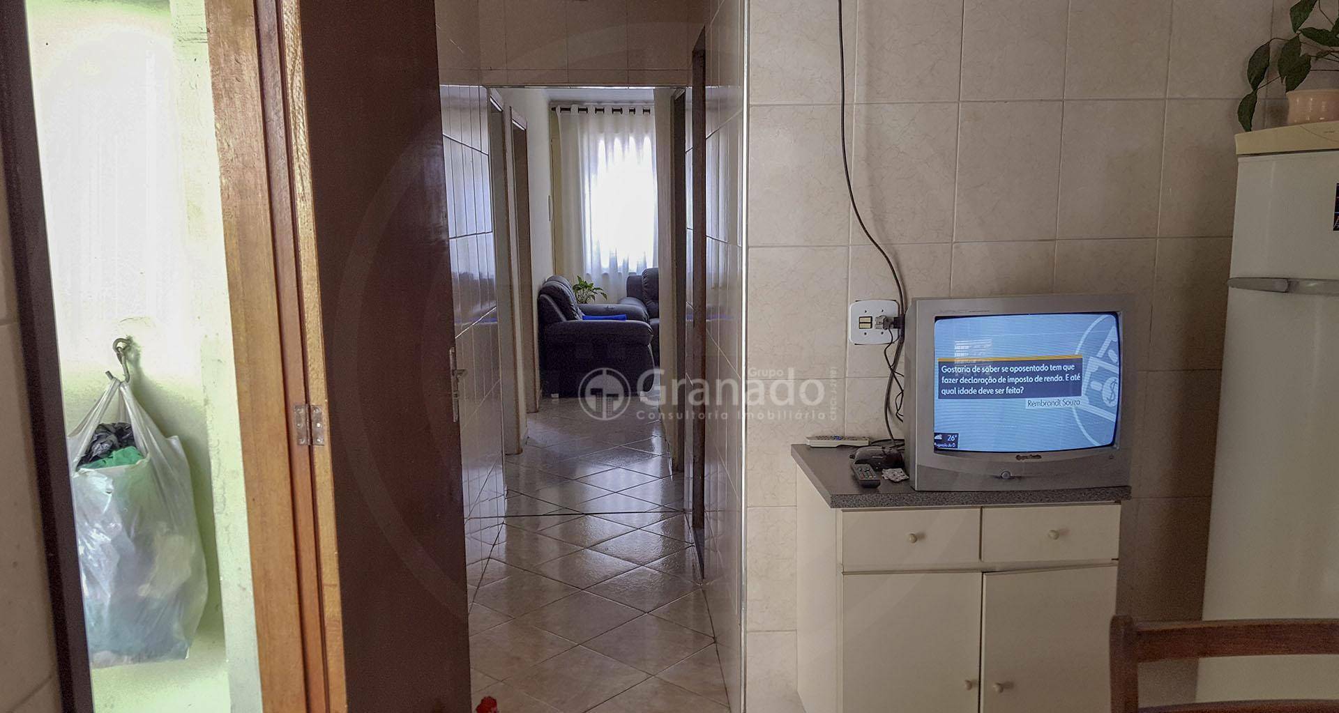 Casa à venda com 4 quartos, 100m² - Foto 25