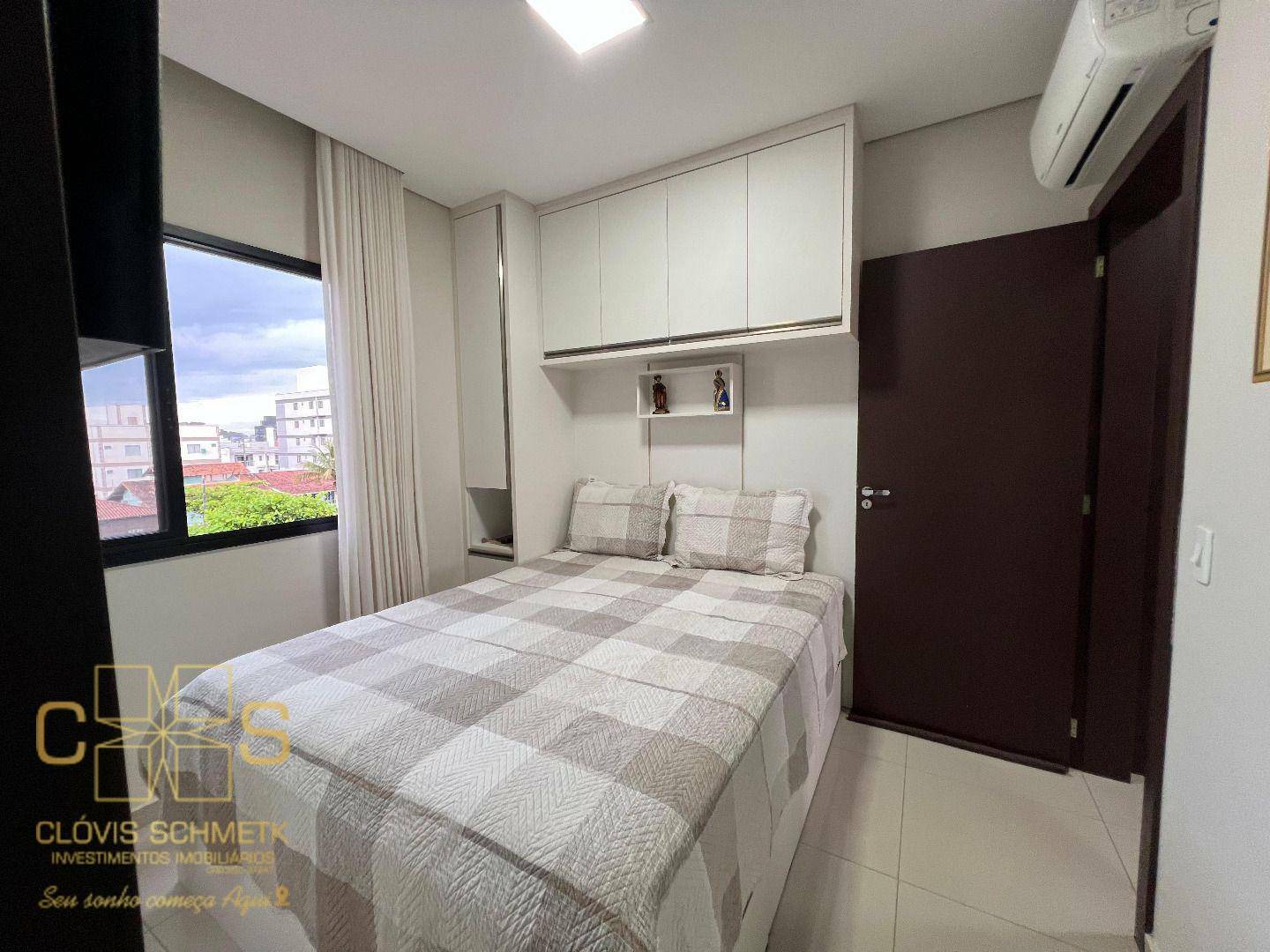 Apartamento à venda com 2 quartos, 76m² - Foto 12