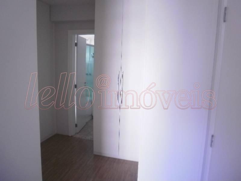 Apartamento para alugar com 3 quartos, 180m² - Foto 16