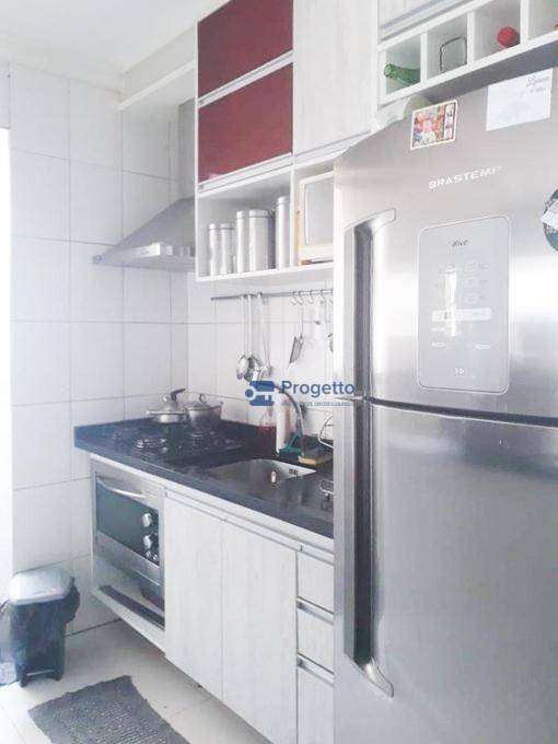 Apartamento à venda com 3 quartos, 63m² - Foto 7