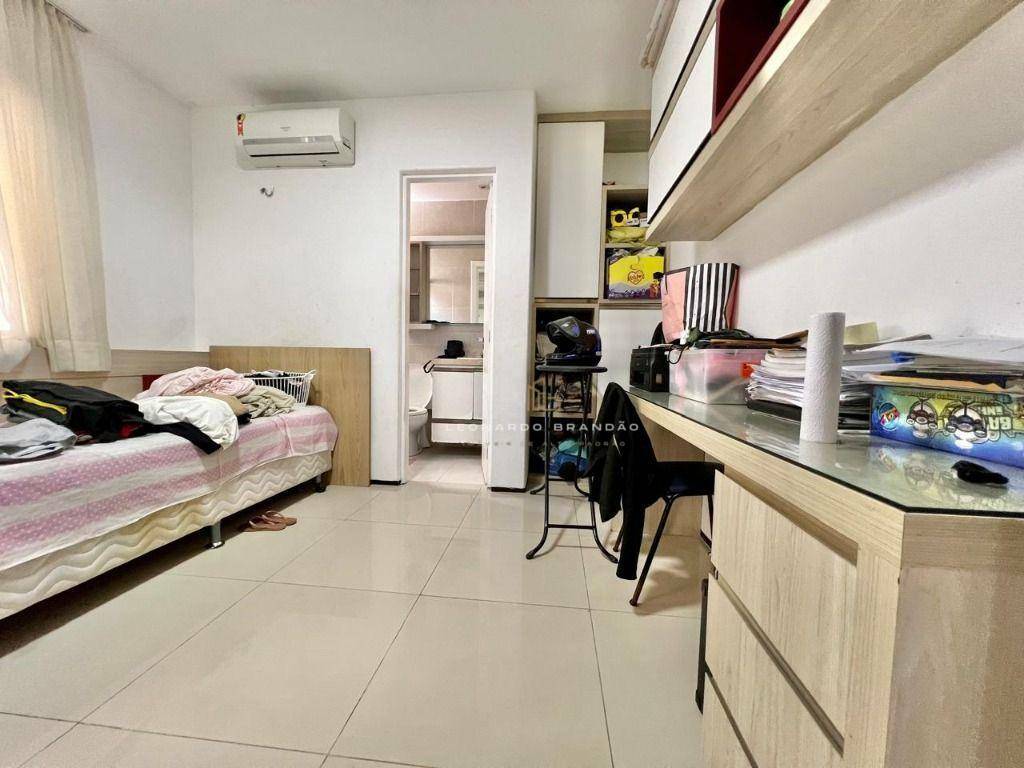 Casa de Condomínio à venda com 4 quartos, 165m² - Foto 15