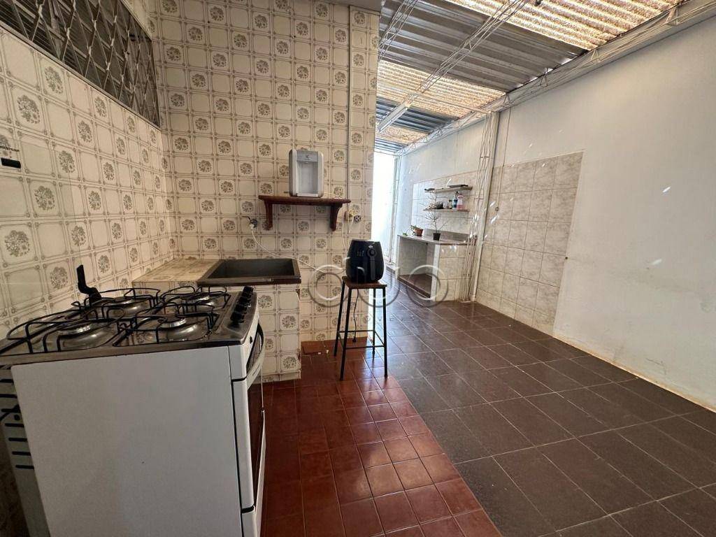 Casa à venda com 3 quartos, 350m² - Foto 18