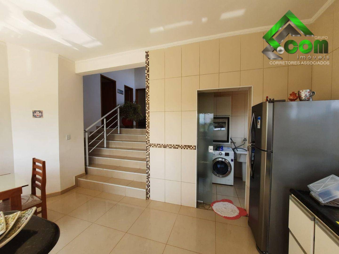 Casa à venda com 3 quartos, 103m² - Foto 35