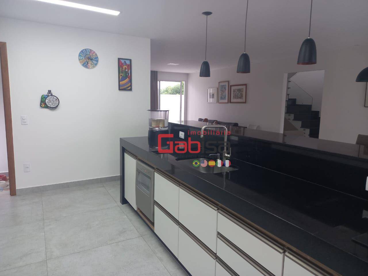 Casa à venda com 4 quartos, 266m² - Foto 12