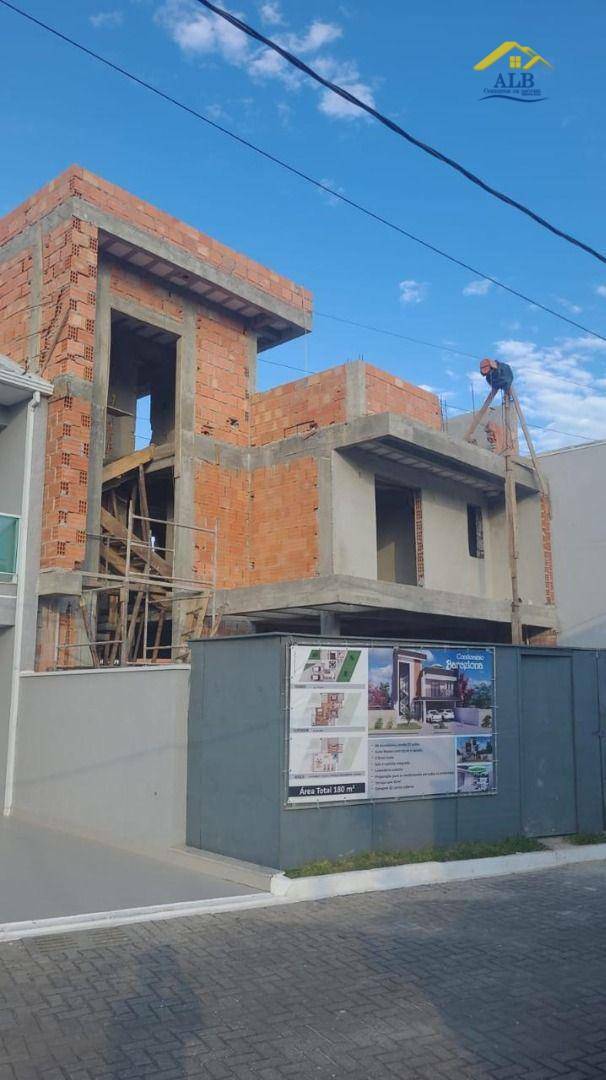 Sobrado à venda com 4 quartos, 180m² - Foto 13