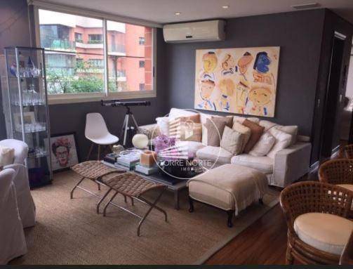 Cobertura à venda com 4 quartos, 541m² - Foto 1