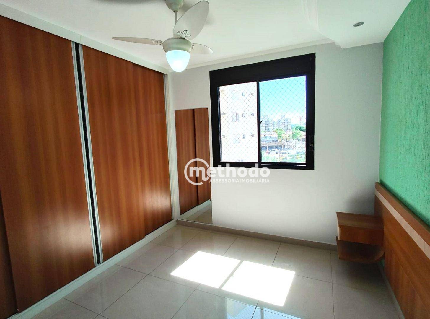 Apartamento para alugar com 3 quartos, 93m² - Foto 12