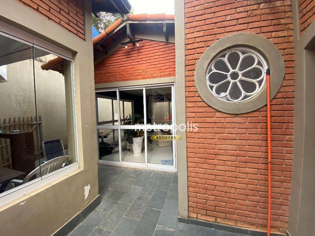 Casa à venda com 3 quartos, 256m² - Foto 13