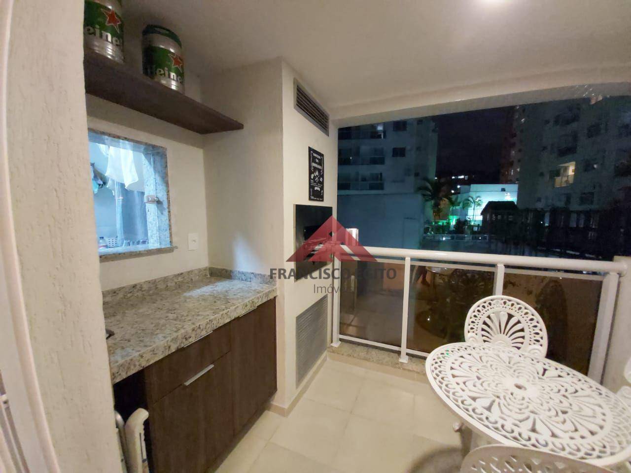 Apartamento à venda com 3 quartos, 90m² - Foto 1