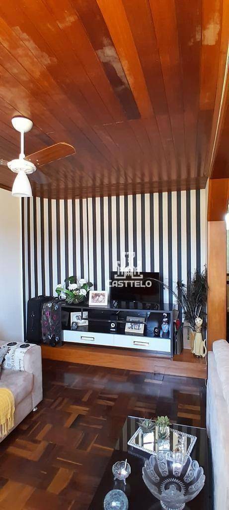Apartamento à venda com 2 quartos, 75m² - Foto 6