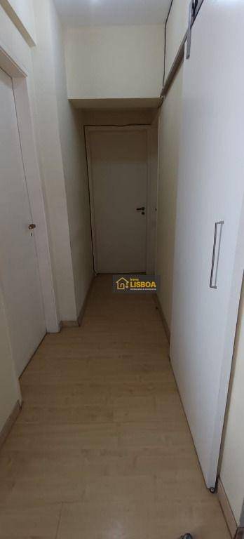 Apartamento à venda com 3 quartos, 94m² - Foto 11