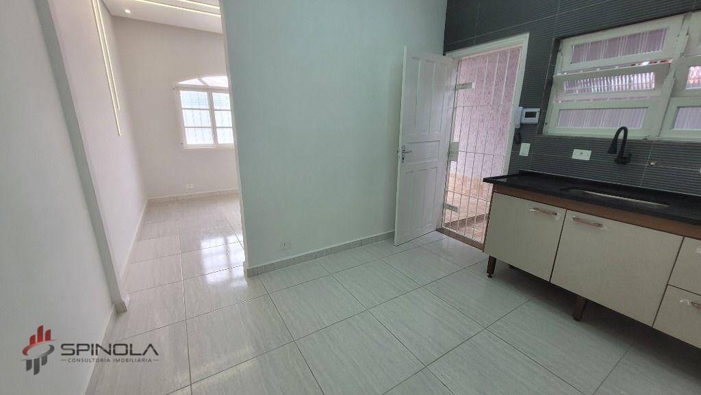 Casa à venda com 2 quartos, 48m² - Foto 24