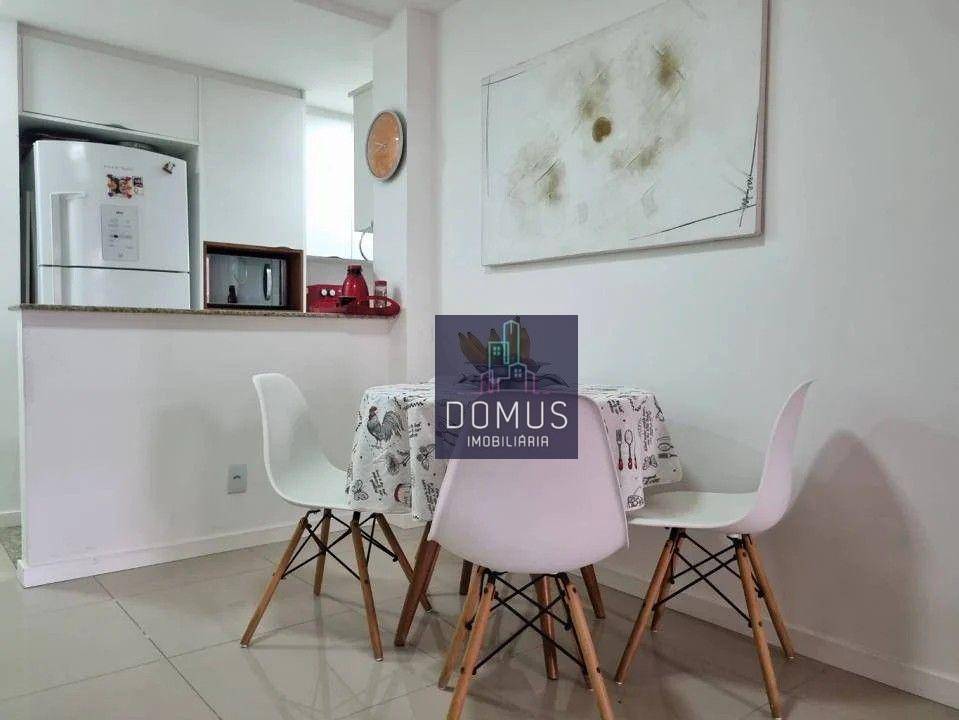 Apartamento à venda com 3 quartos, 91m² - Foto 2