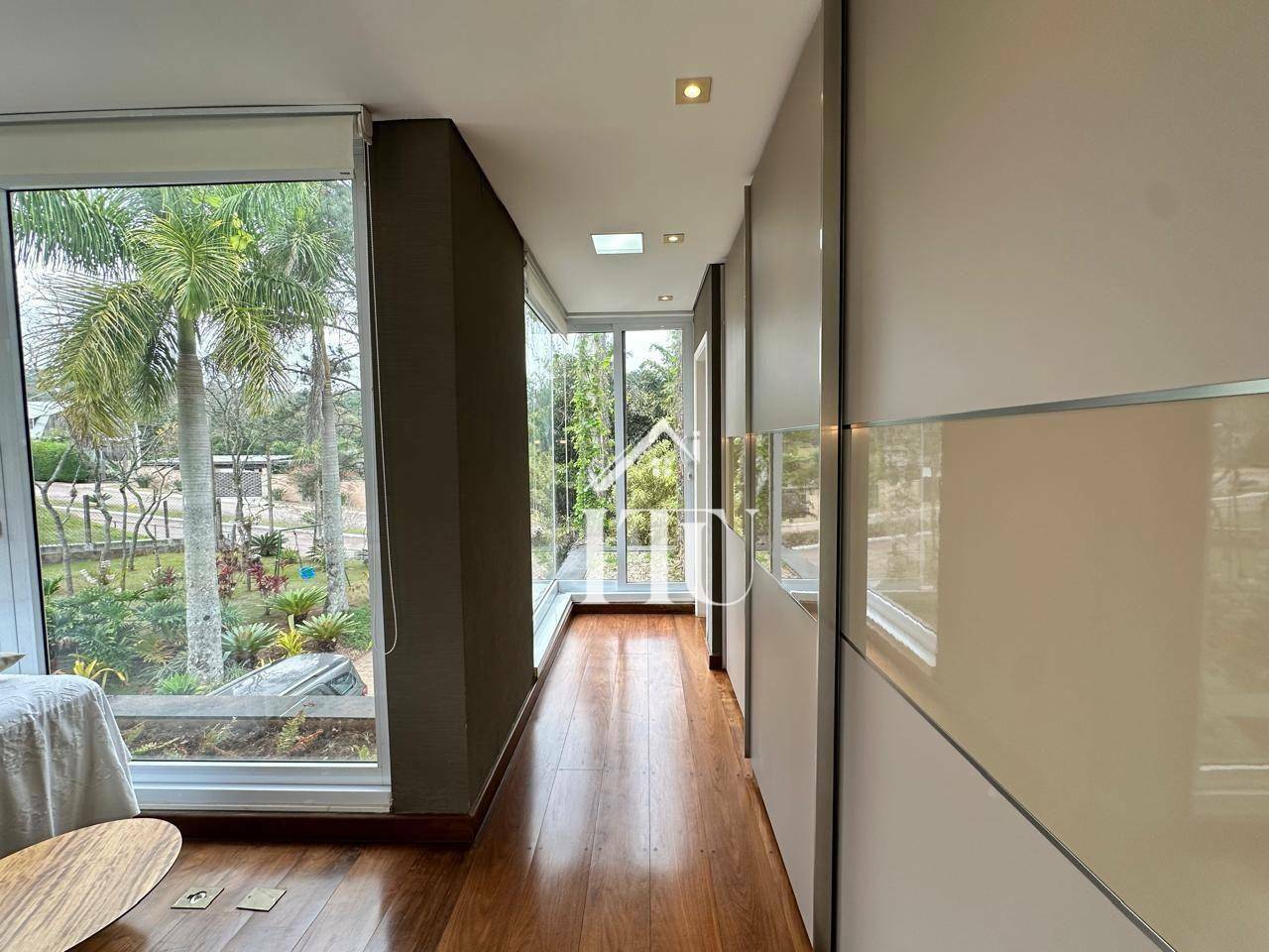 Chácara à venda e aluguel com 5 quartos, 900m² - Foto 24