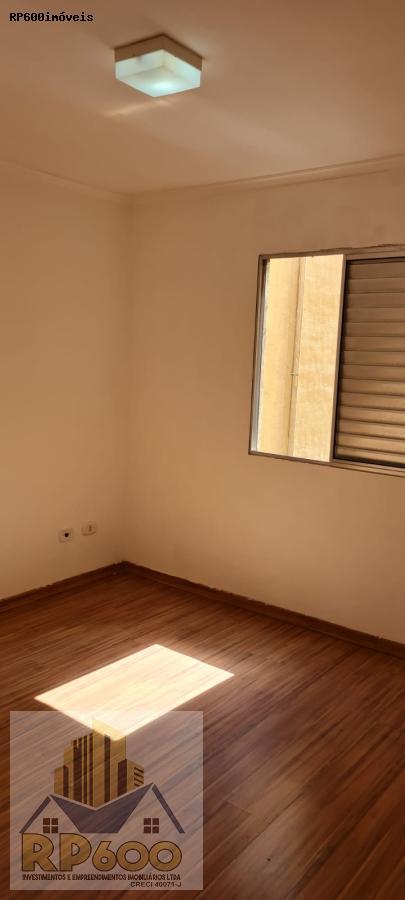 Apartamento à venda com 2 quartos, 53m² - Foto 11