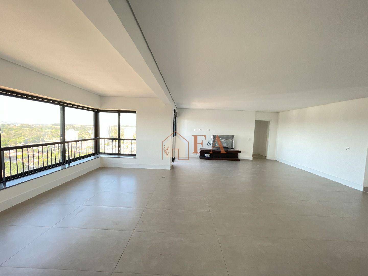 Apartamento à venda com 3 quartos, 163m² - Foto 2