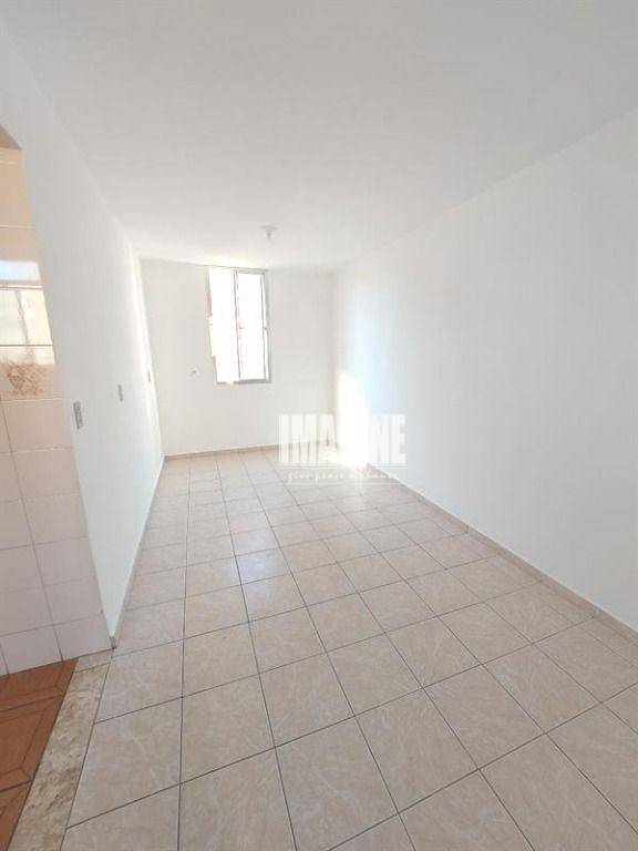 Apartamento à venda com 2 quartos, 50m² - Foto 1