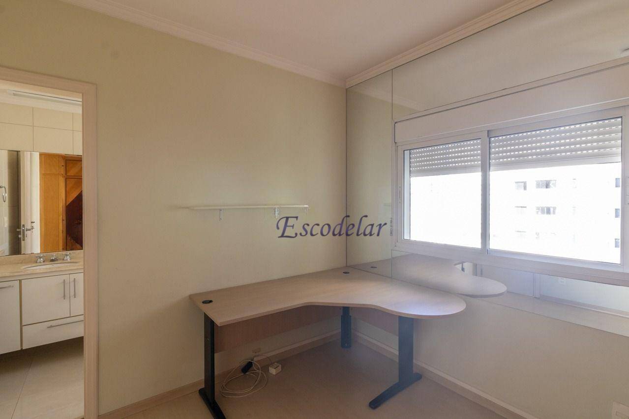 Apartamento para alugar com 3 quartos, 155m² - Foto 30