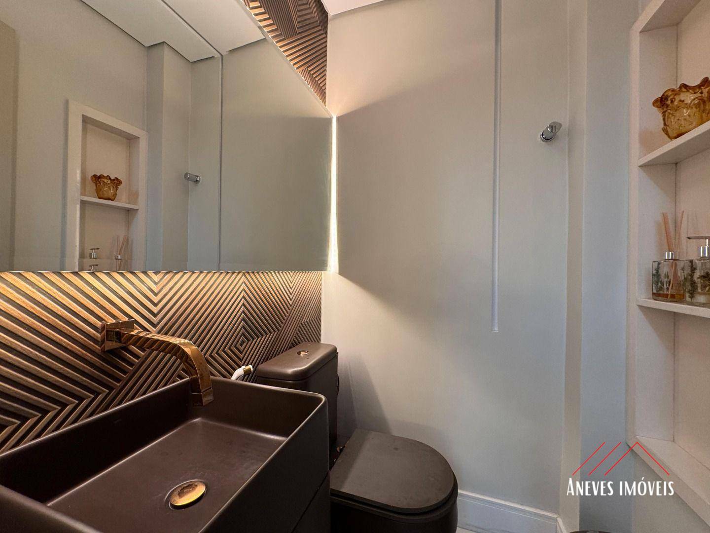 Casa de Condomínio à venda com 6 quartos, 390m² - Foto 7