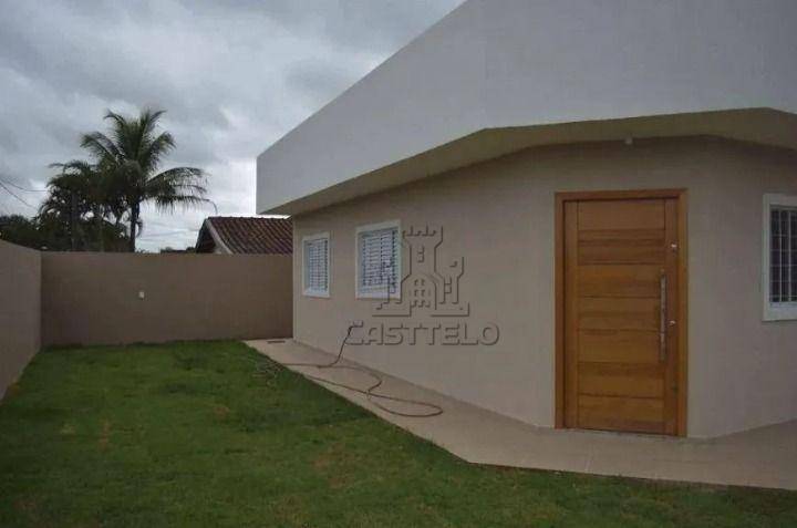 Casa, 3 quartos, 73 m² - Foto 2