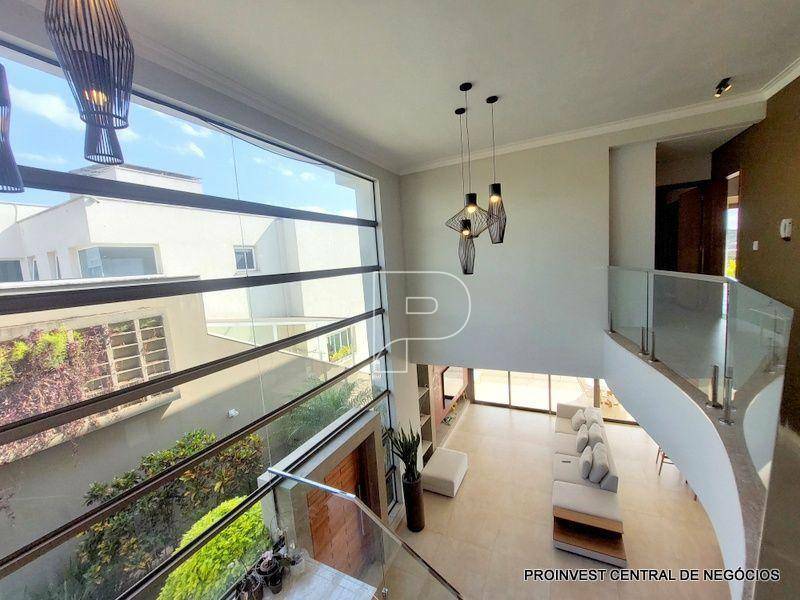 Casa de Condomínio à venda com 4 quartos, 391m² - Foto 4