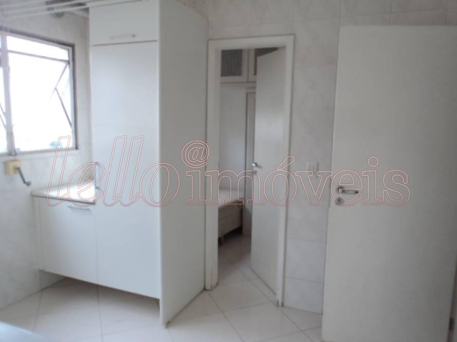 Apartamento para alugar com 3 quartos, 220m² - Foto 18