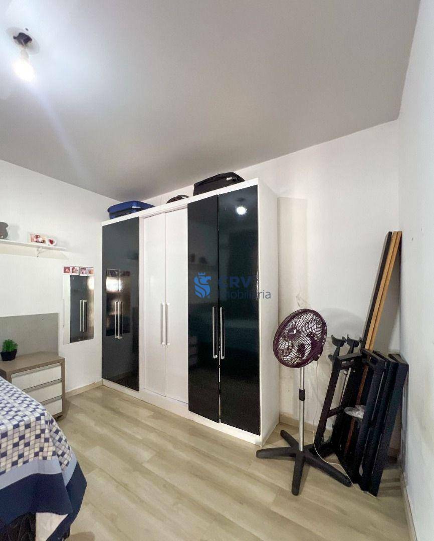 Casa à venda com 5 quartos, 178m² - Foto 20