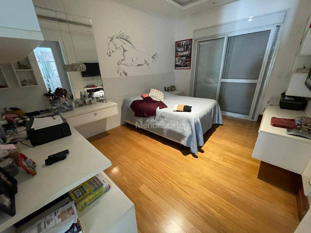 Casa de Condomínio para alugar com 3 quartos, 400m² - Foto 17