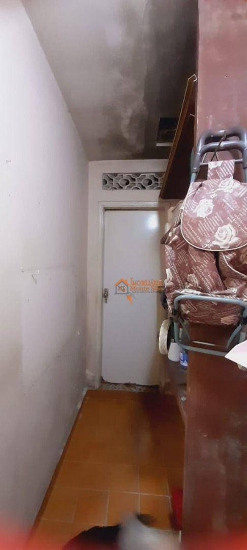 Sobrado à venda com 2 quartos, 180m² - Foto 12