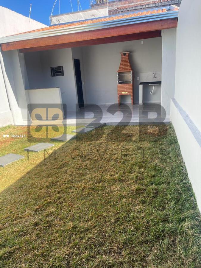 Casa à venda com 3 quartos, 120m² - Foto 13