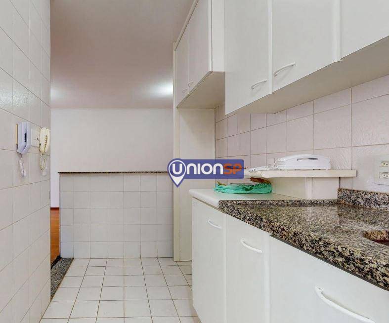 Apartamento à venda com 2 quartos, 56m² - Foto 15