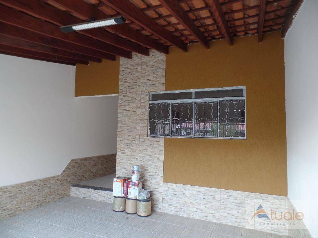 Casa à venda com 2 quartos, 100m² - Foto 2