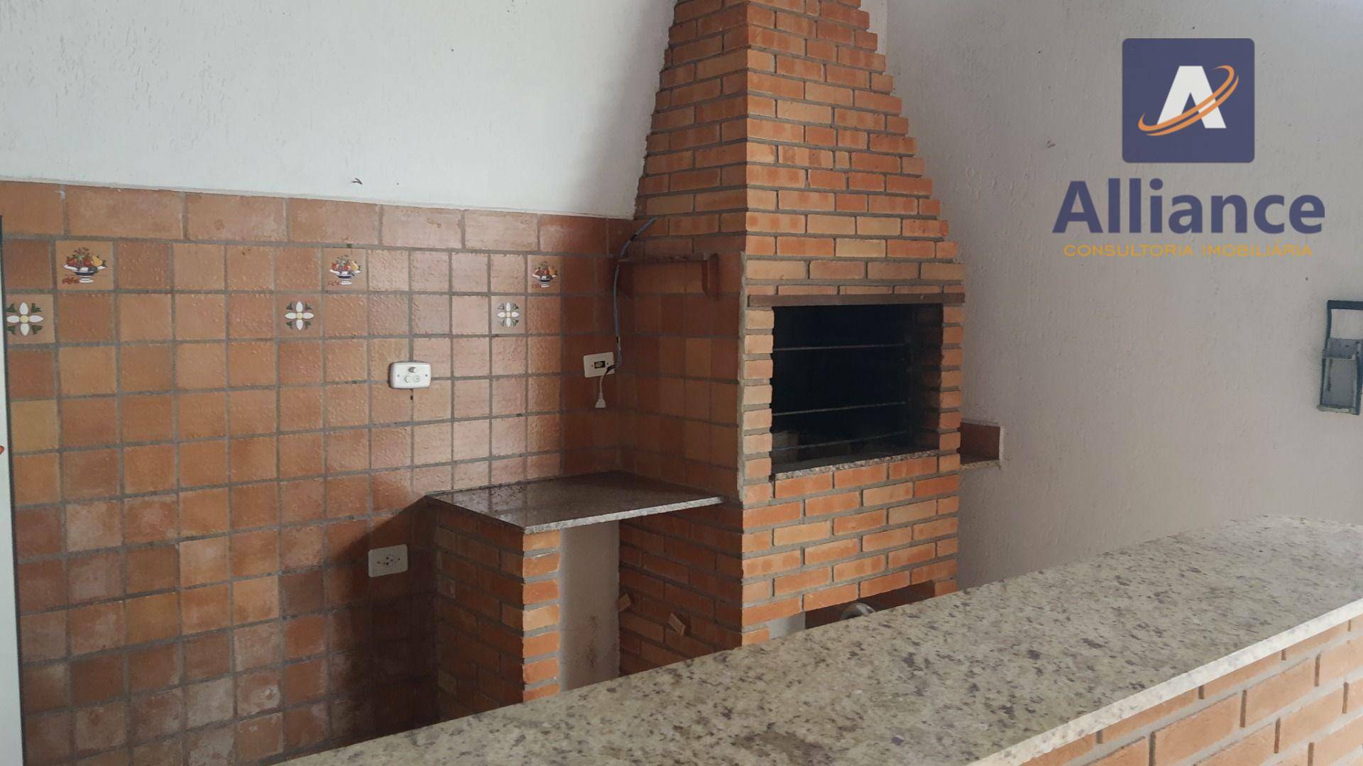 Casa para alugar com 4 quartos, 230m² - Foto 10