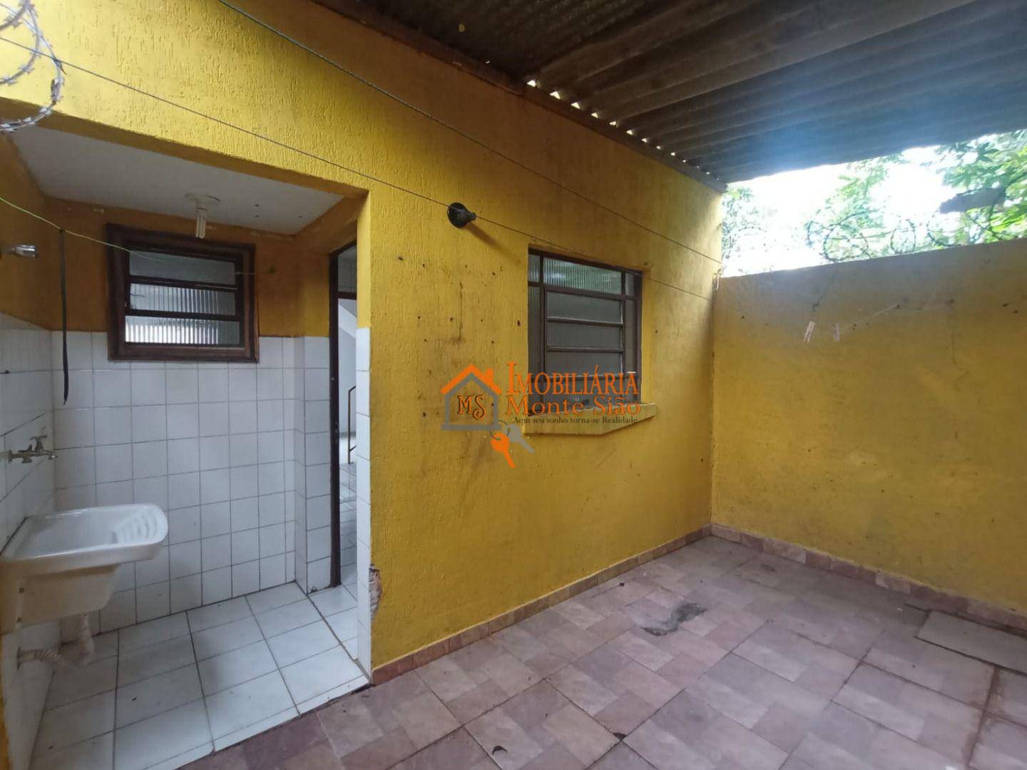 Sobrado à venda com 2 quartos, 70m² - Foto 23